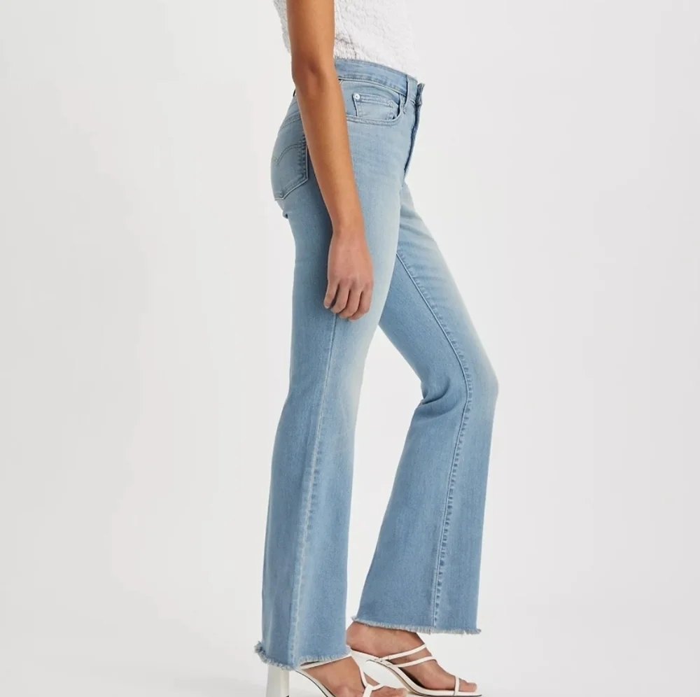 🍵 LEVI'S 726 High Rise Flare Jeans - Picture 3 of 5